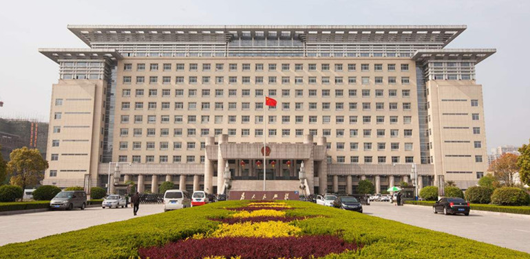 構(gòu)建現(xiàn)代化的應(yīng)用，優(yōu)化IT資源